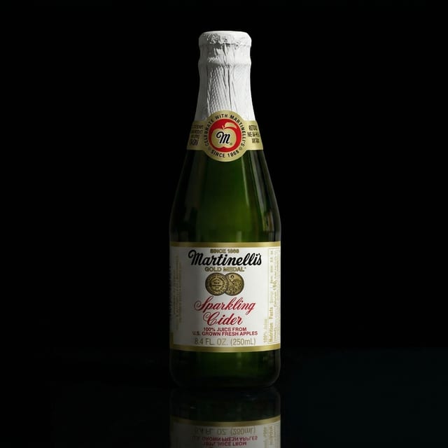 Martinelli's Sparkling Cider.
